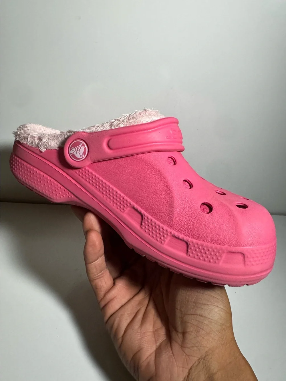 CROCS Kids’ Pink Fleece-Lined Classic Clog Girl’s Size 3